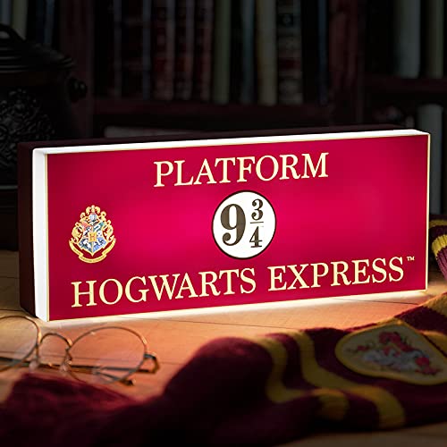 HOWGARTS EXPRESS LOGO LIGHT