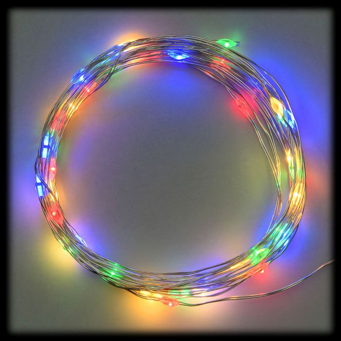 Catena luminosa a batteria Aigostar lampadine piatte multicolore